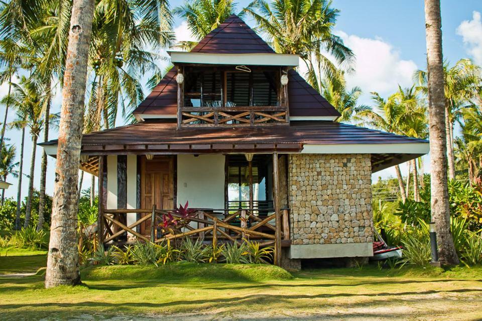 Caluwayan Palm Island Resort & Restaurant Extérieur photo